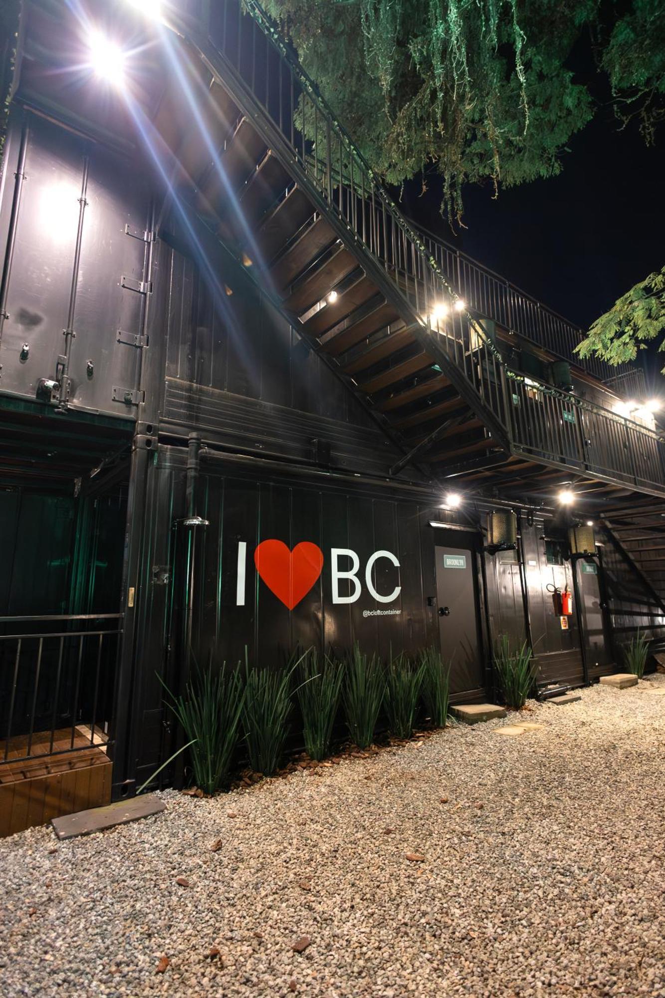 Appartamento Loft Bc Balneário Camboriú Esterno foto